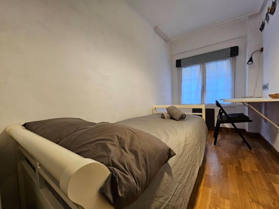 636A Gran Apartamento En Pleno Centro Oviedo Bagian luar foto