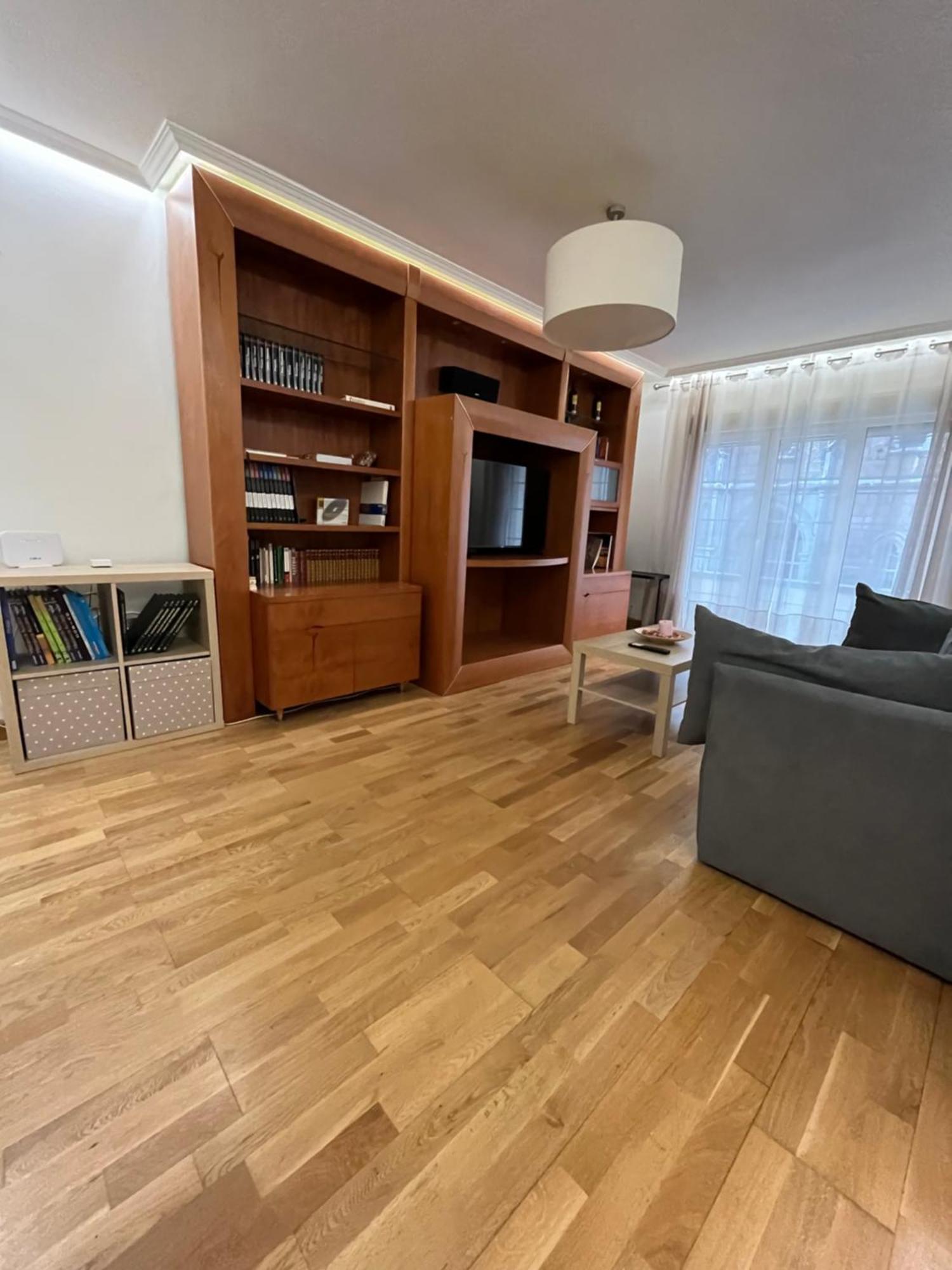 636A Gran Apartamento En Pleno Centro Oviedo Bagian luar foto